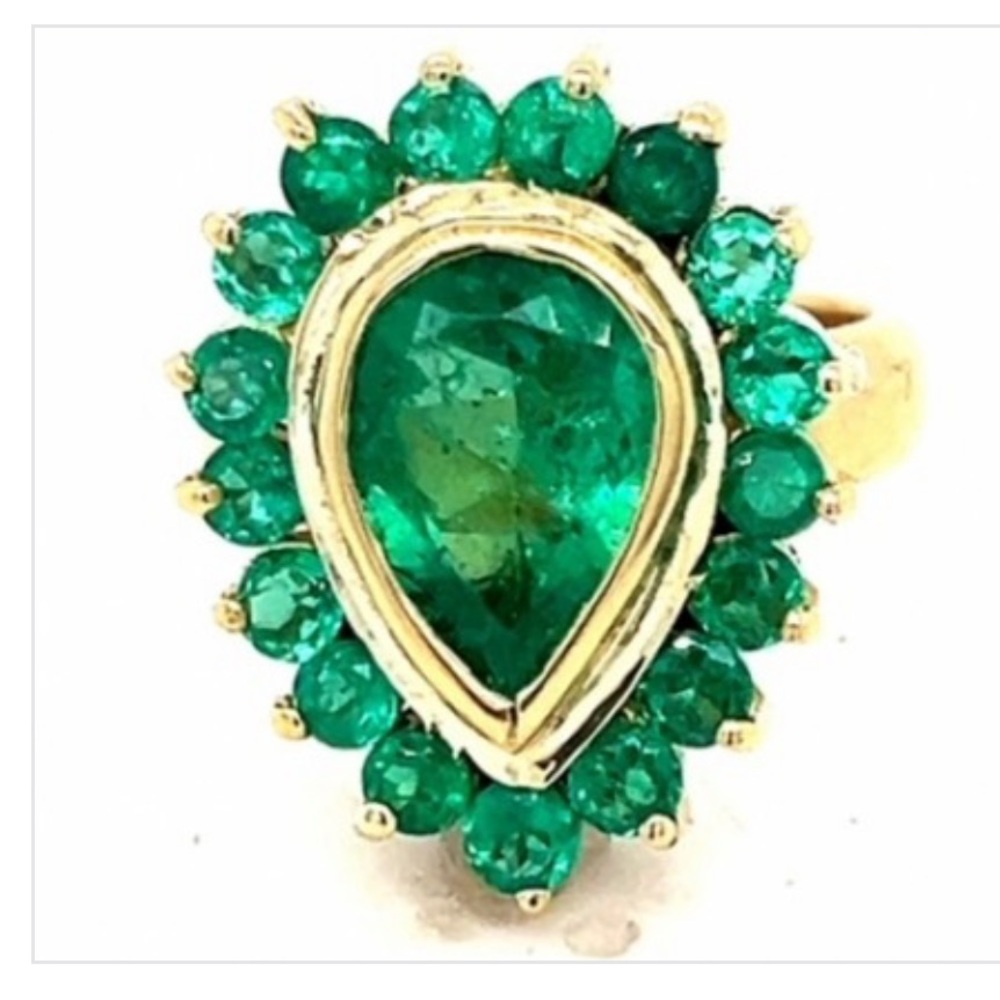 18K Colombian Royal Engagement In Opulent Elegance - Picture 4 of 4